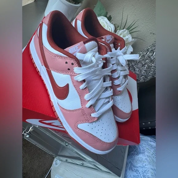 Nike dunk low “Star dust” - Picture 2 of 4